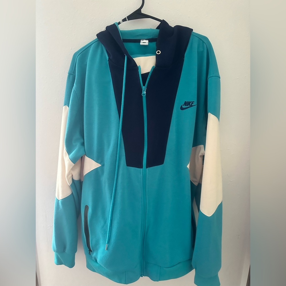 Nike sweatsuit